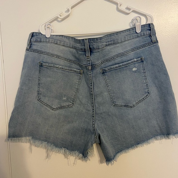 2x denim shorts - Picture 4 of 5